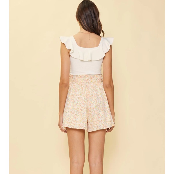 NWT, Skies Are Blue paper bag shorts, pastel, size Small - Picture 4 of 7